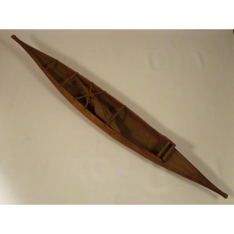 Model Canoe